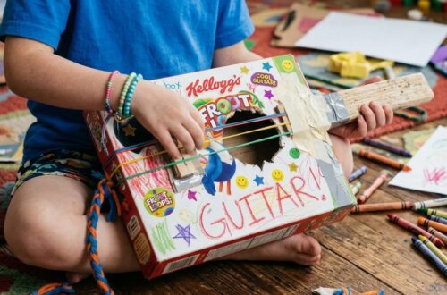 DIY Cereal Box Guitar